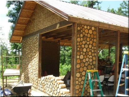 Raw material for log house construction
