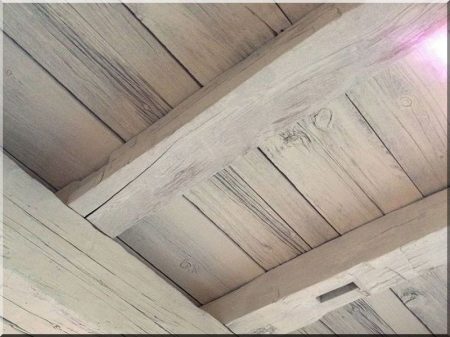 Wooden beamed ceiling