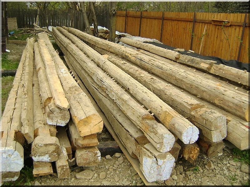 Bontott gerenda, 10 x 10 cm - Bontott gerenda, 10 x 10 cm -