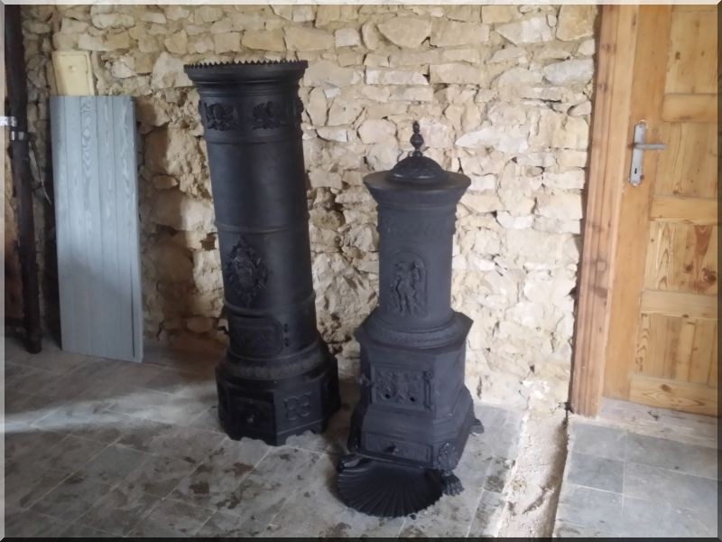 Kis antik kályha Kis antik kályha