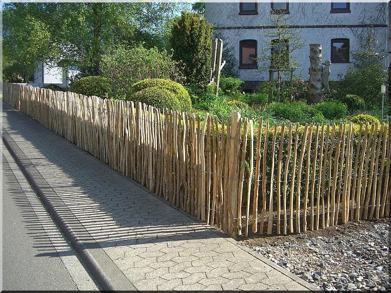 Rönkkerítés - Planches d\'acacia Vieux linteau Grilles et pergolas ... Rönkkerítés - Planches d\'acacia Vieux linteau Grilles et pergolas ...