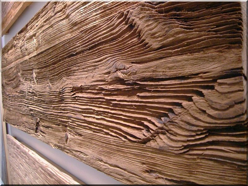 Bontott faanyagból antik bútor, kattint >>> nagyobb kép
